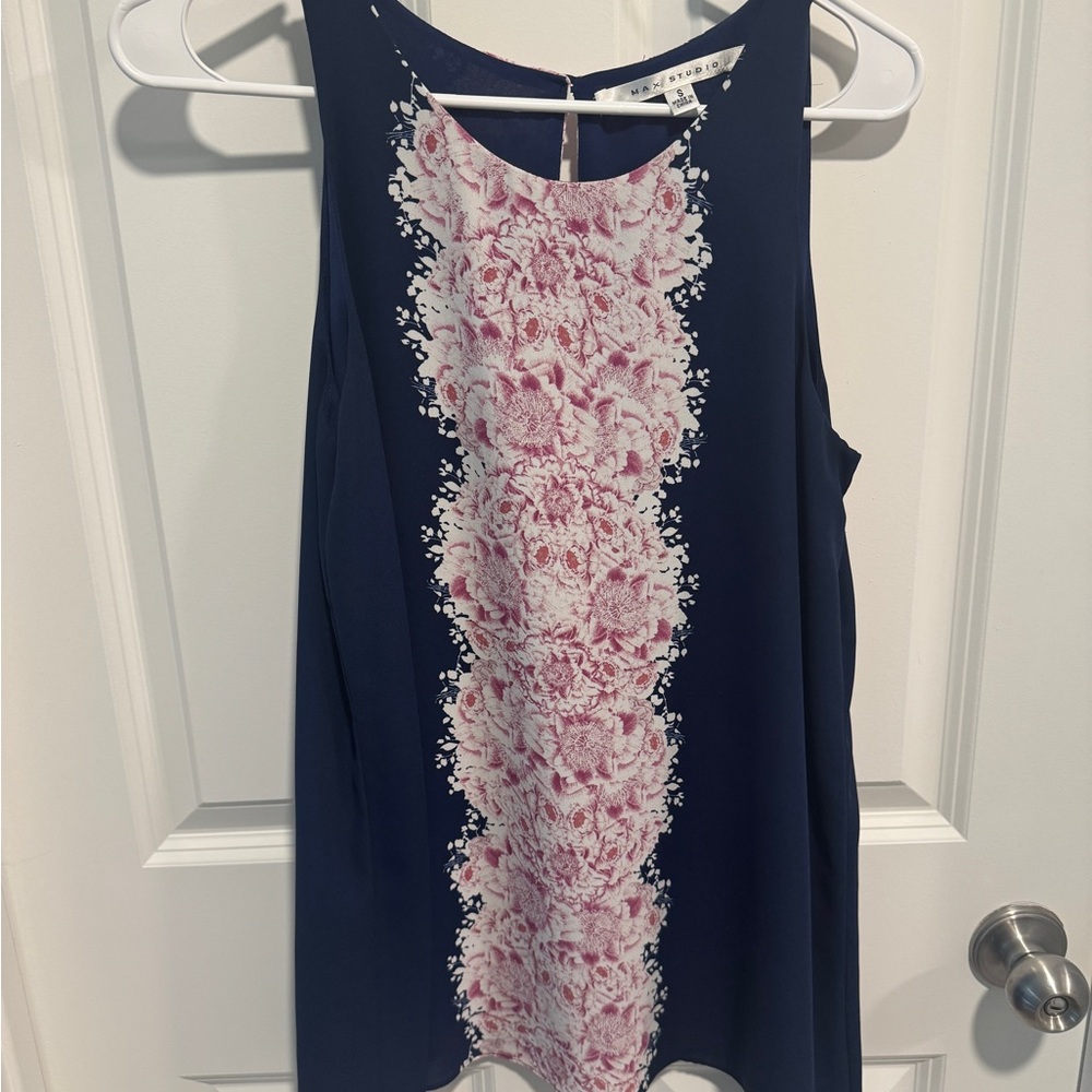 Max Studio Sleeveless Blouse
